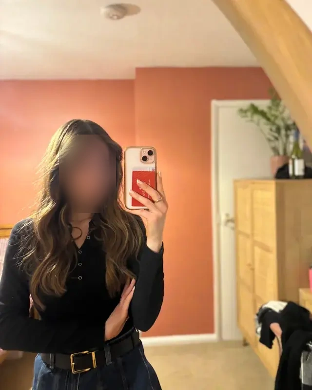 Coralie - Image 2